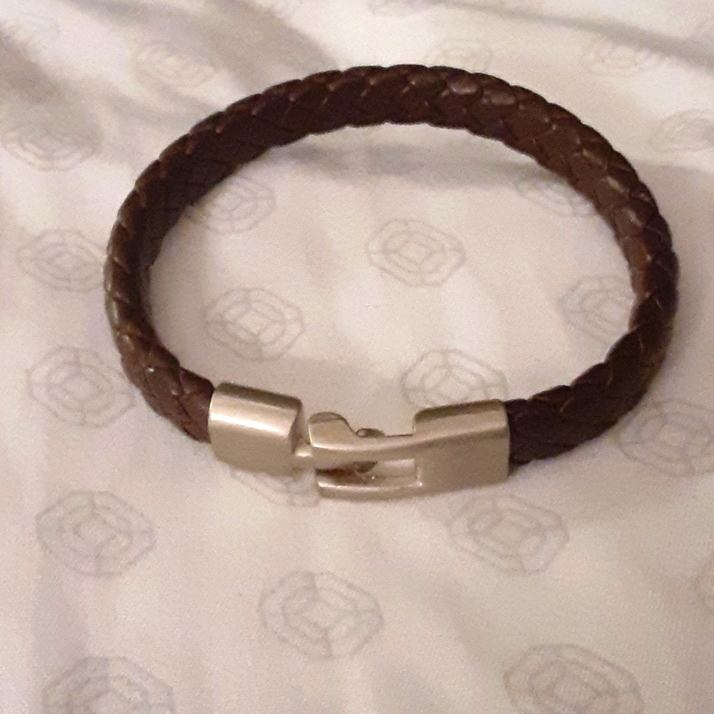Brown leather braided thick bracelet